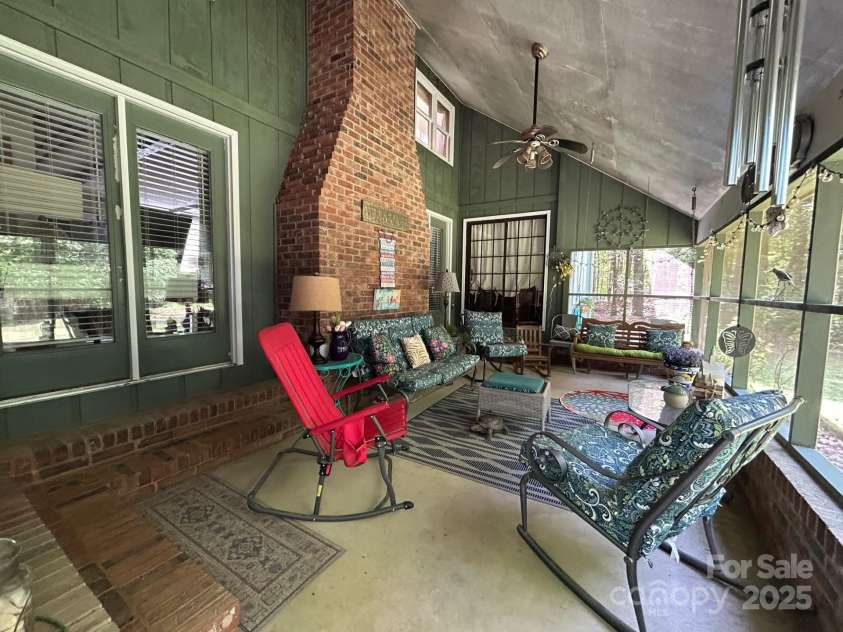 2815 Penny Park Drive, Gastonia, NC 28052.  MLS# CAR4259262, YatesRealty ID 13895. 