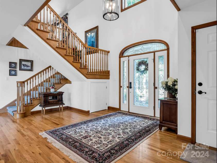 72 Bentwood Drive, Candler, NC 28715.  MLS# CAR4173355, YatesRealty ID 13897. 