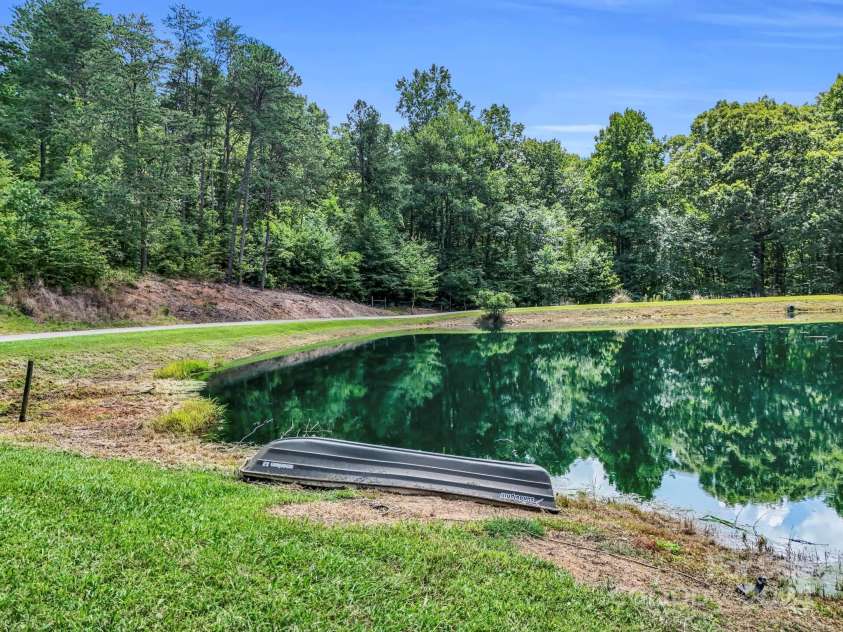 72 Bentwood Drive, Candler, NC 28715.  MLS# CAR4173355, YatesRealty ID 13897. 