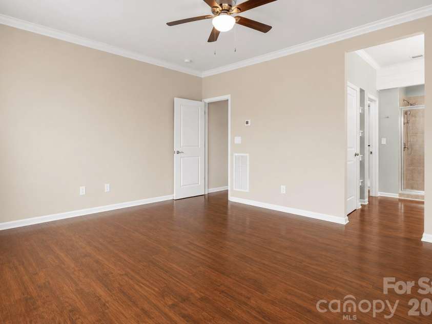5129 Looking Glass Trail, Denver, NC 28037.  MLS# CAR4400633, YatesRealty ID 13899. 
