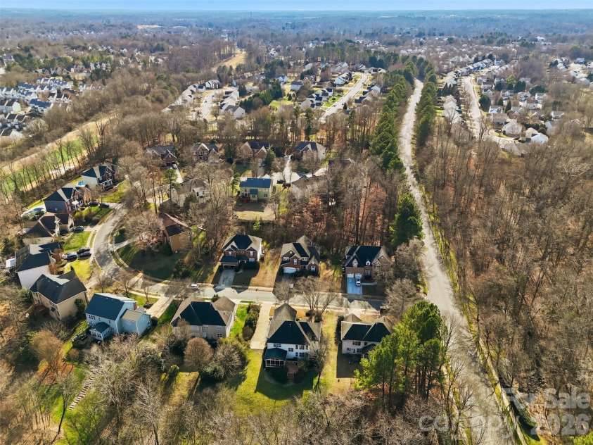 8526 Wren Creek Drive, Charlotte, NC 28269.  MLS# CAR4386065, YatesRealty ID 13901. 