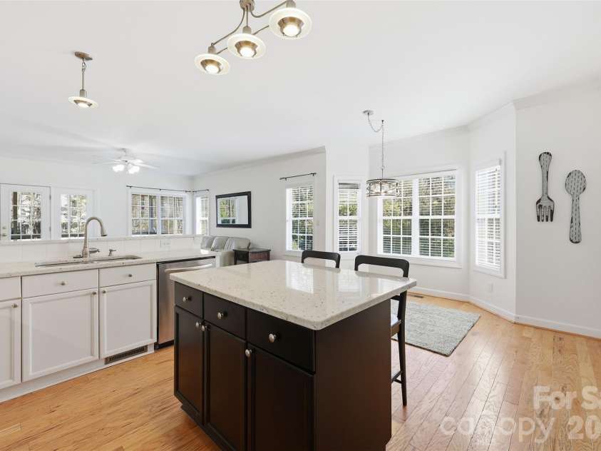 8526 Wren Creek Drive, Charlotte, NC 28269.  MLS# CAR4386065, YatesRealty ID 13901. 