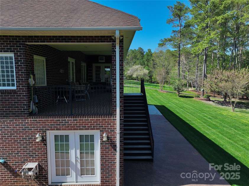 5342 Beacon Ridge Drive, Granite Falls, NC 28630.  MLS# CAR4254480, YatesRealty ID 13902. 