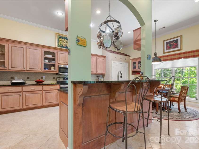 5342 Beacon Ridge Drive, Granite Falls, NC 28630.  MLS# CAR4254480, YatesRealty ID 13902. 