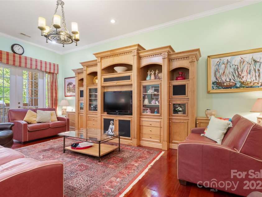 5342 Beacon Ridge Drive, Granite Falls, NC 28630.  MLS# CAR4254480, YatesRealty ID 13902. 