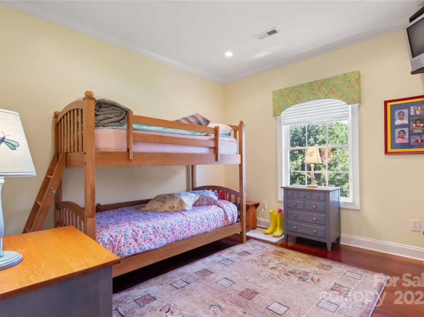 5342 Beacon Ridge Drive, Granite Falls, NC 28630.  MLS# CAR4254480, YatesRealty ID 13902. 