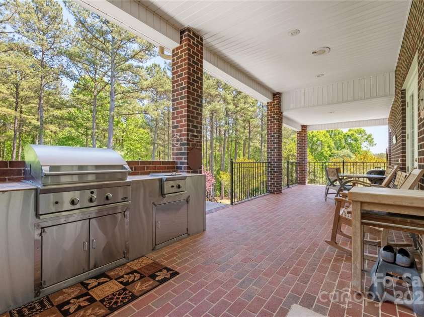 5342 Beacon Ridge Drive, Granite Falls, NC 28630.  MLS# CAR4254480, YatesRealty ID 13902. 