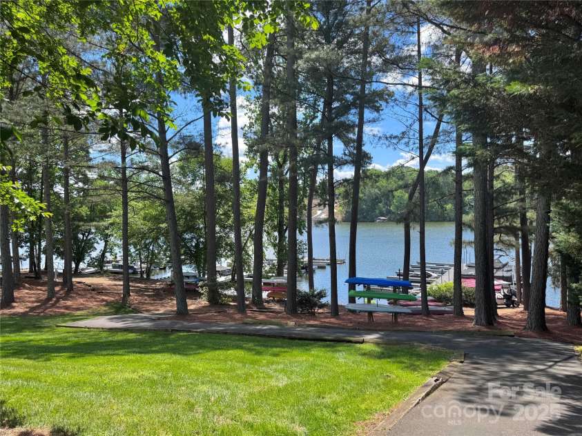 5342 Beacon Ridge Drive, Granite Falls, NC 28630.  MLS# CAR4254480, YatesRealty ID 13902. 