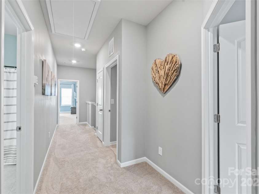 4102 Harmony Hills Drive, Matthews, NC 28104.  MLS# CAR4235594, YatesRealty ID 13904. 