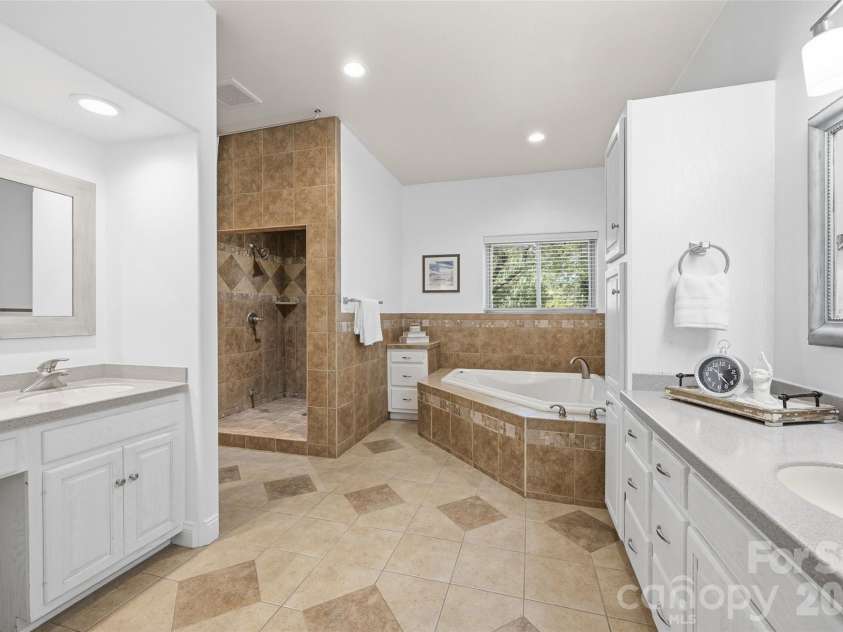 5971 Johnson Road, Clover, SC 29710.  MLS# CAR4368739, YatesRealty ID 13904. 