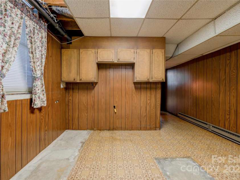 1701 Cedar Creek Road, Shelby, NC 28152.  MLS# CAR4298756, YatesRealty ID 13907. Basement Kitchenette