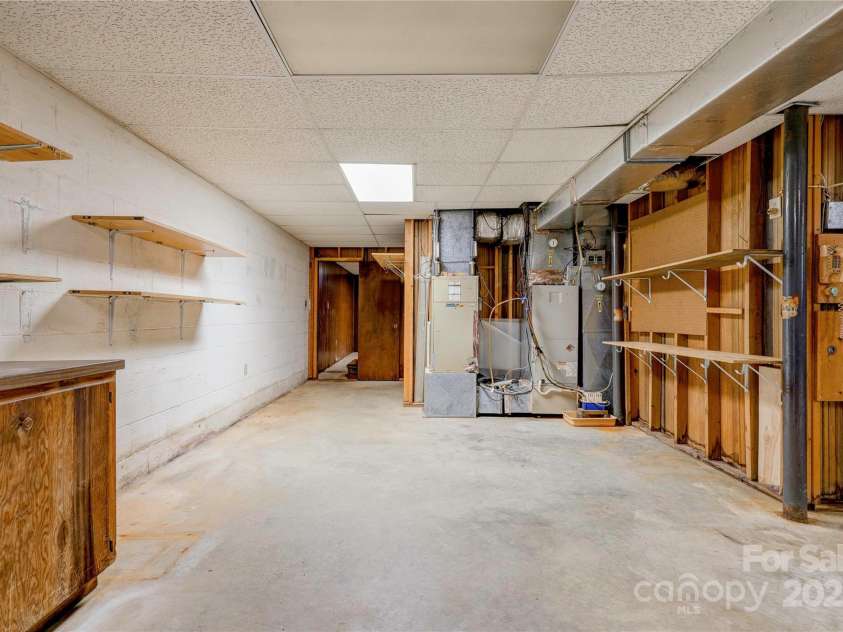 1701 Cedar Creek Road, Shelby, NC 28152.  MLS# CAR4298756, YatesRealty ID 13907. Basement Workshop
