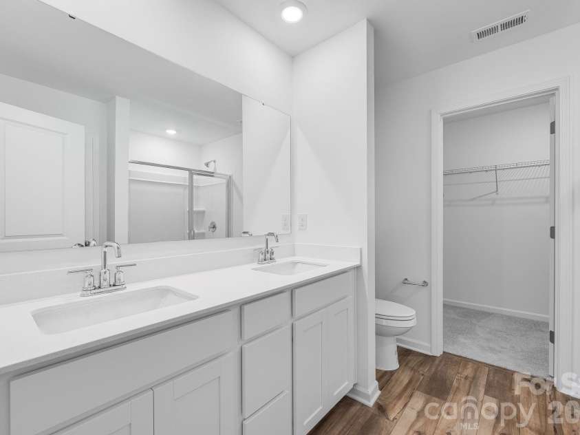 715 Espresso Drive, Shelby, NC 28152.  MLS# CAR4362764, YatesRealty ID 13908. 