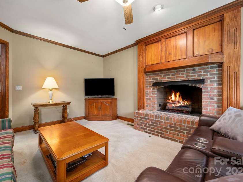 312 Briarwood Drive, Rutherfordton, NC 28139.  MLS# CAR4258791, YatesRealty ID 13909. 