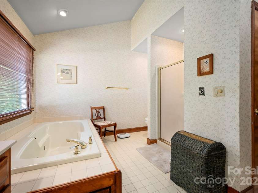312 Briarwood Drive, Rutherfordton, NC 28139.  MLS# CAR4258791, YatesRealty ID 13909. 