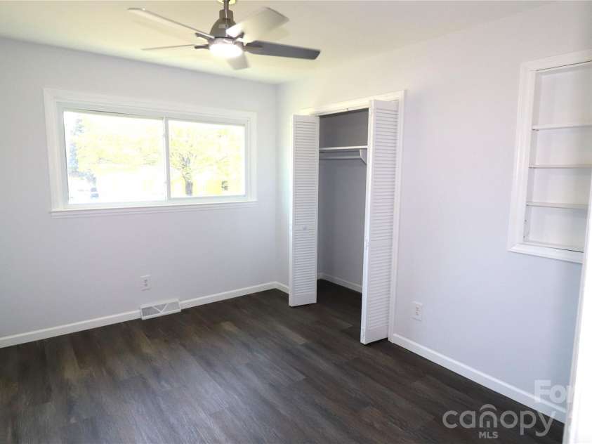 793 Vancouver Lane, Gastonia, NC 28052.  MLS# CAR4369939, YatesRealty ID 13911. 3rd Bedroom