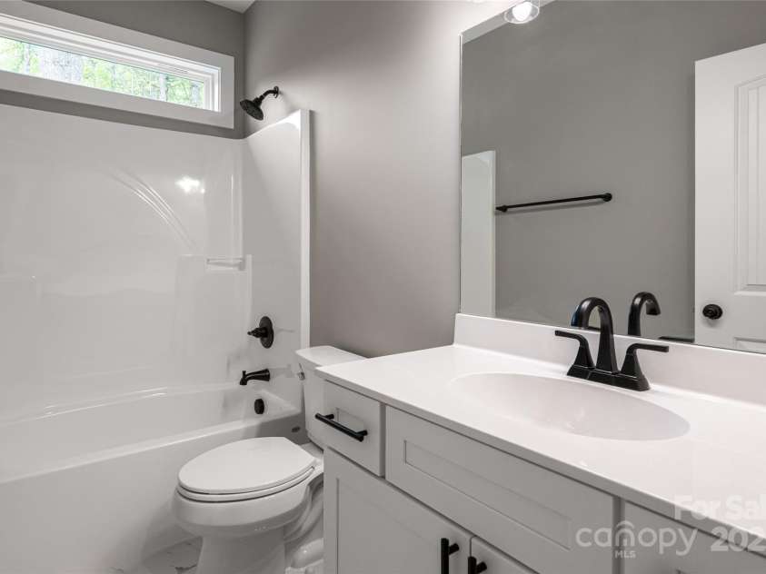 82 Arrowood Road, Weaverville, NC 28787.  MLS# CAR4233390, YatesRealty ID 13912. 