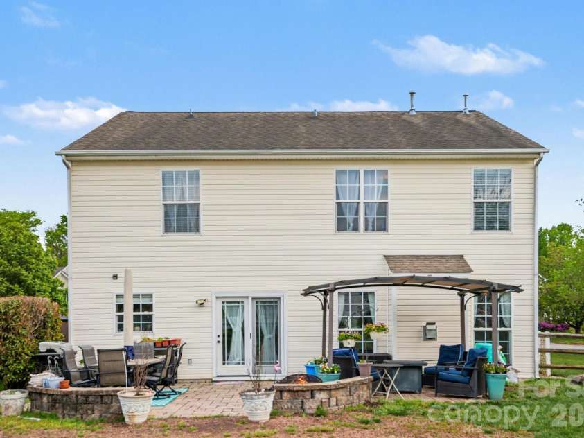 6128 Roseway Court, Harrisburg, NC 28075.  MLS# CAR4367717, YatesRealty ID 13913. 