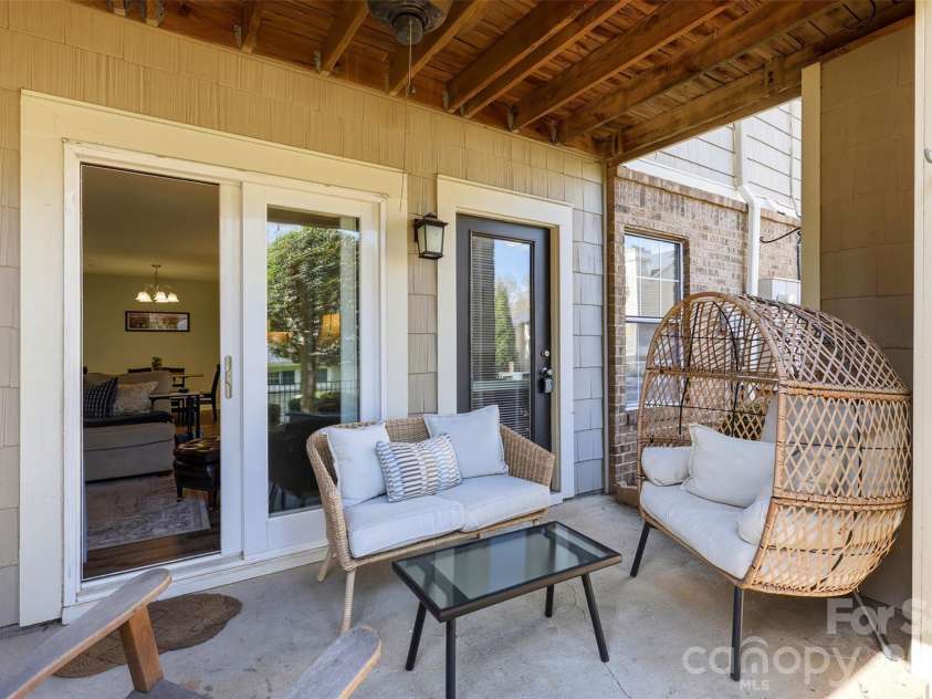 5007 Sharon Road, Charlotte, NC 28210.  MLS# CAR4356929, YatesRealty ID 13914. 
