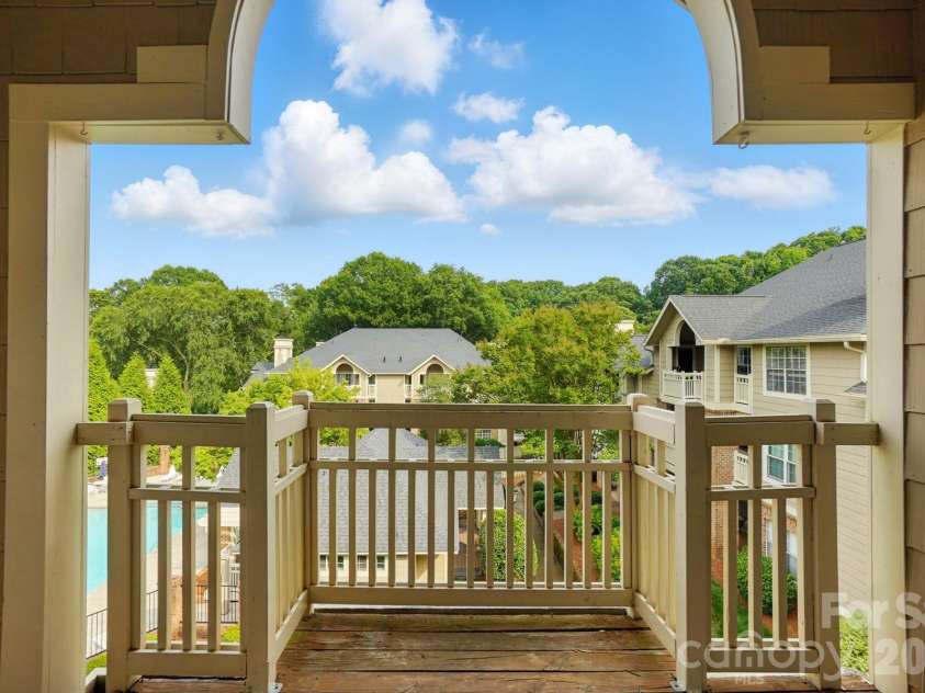 5007 Sharon Road, Charlotte, NC 28210.  MLS# CAR4419870, YatesRealty ID 13914. 