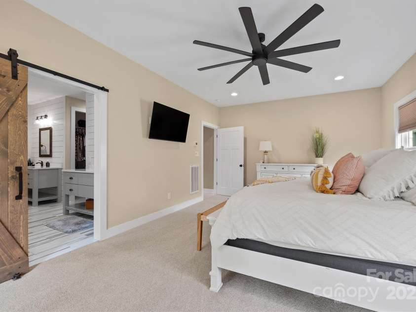 930 Hawley Road, McConnells, SC 29726.  MLS# CAR4259855, YatesRealty ID 13915. 