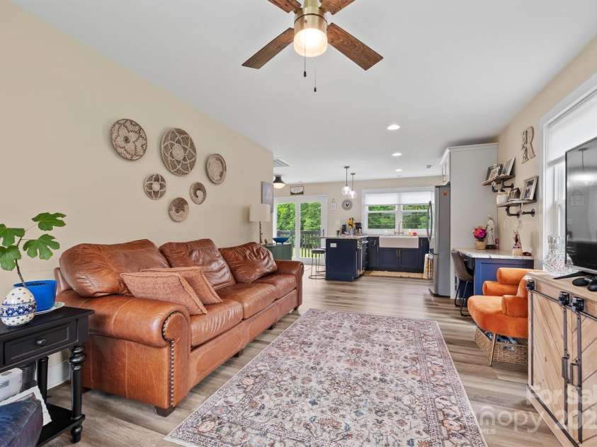 930 Hawley Road, McConnells, SC 29726.  MLS# CAR4259855, YatesRealty ID 13915. 