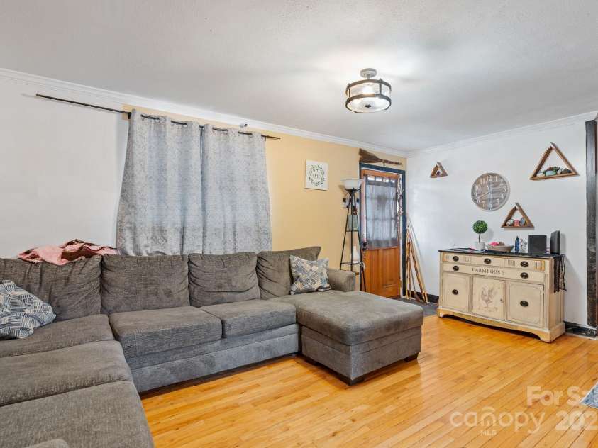 308 Browntown Road, Leicester, NC 28748.  MLS# CAR4216858, YatesRealty ID 13916. 