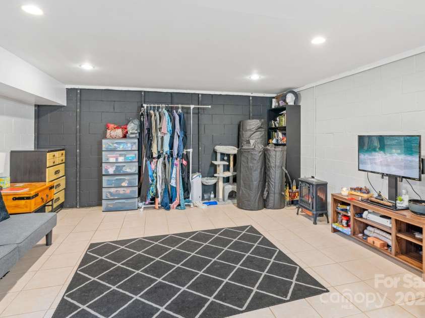 308 Browntown Road, Leicester, NC 28748.  MLS# CAR4216858, YatesRealty ID 13916. Heated and cooled with full bath