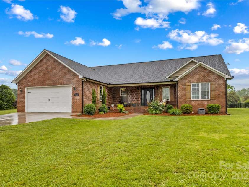 4336 Hunter Rhyne Road, Lincolnton, NC 28092.  MLS# CAR4257970, YatesRealty ID 13917. 4336 Hunter Rhyne Rd Lincolnton NC 28092