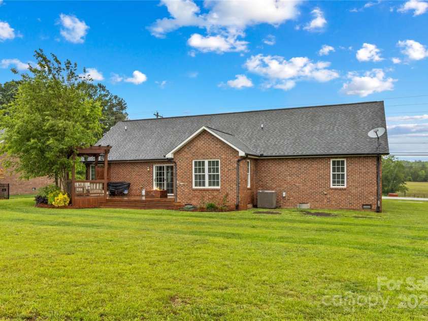 4336 Hunter Rhyne Road, Lincolnton, NC 28092.  MLS# CAR4257970, YatesRealty ID 13917. 4336 Hunter Rhyne Rd Lincolnton NC 28092 Rear View