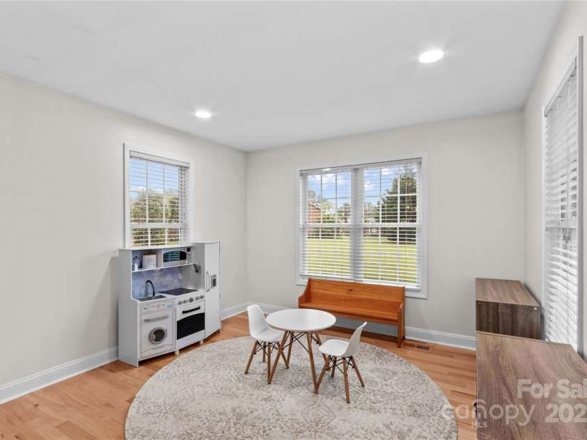 4336 Hunter Rhyne Road, Lincolnton, NC 28092.  MLS# CAR4257970, YatesRealty ID 13917. Flex space for playroom, sewing/craft or reading nook, or overflowing dining for entertaining