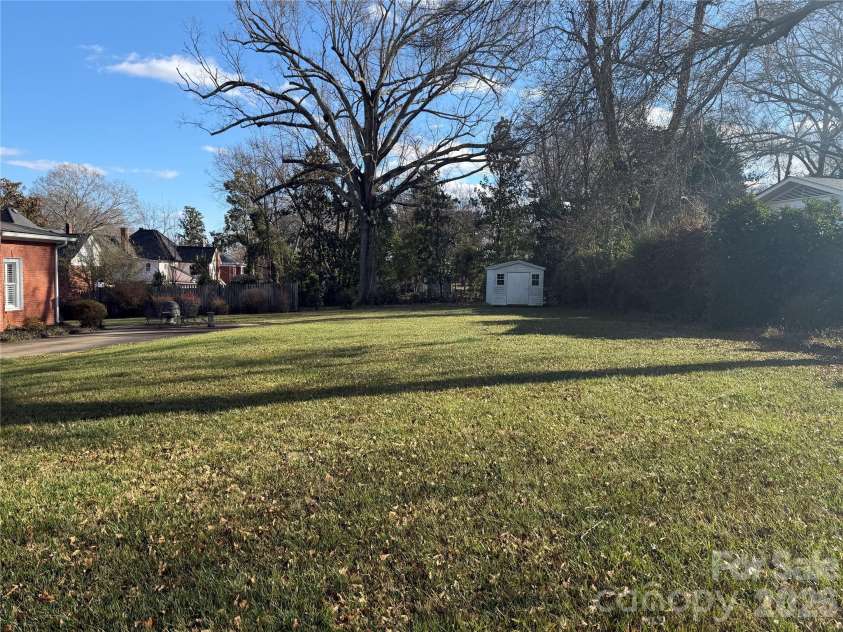 15 Kings Mountain Street, York, SC 29745.  MLS# CAR4336422, YatesRealty ID 13918. Spacious Rear Yard