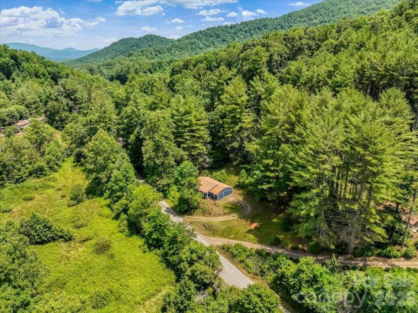 1280 Old Mine Fork Road, Burnsville, NC 28714.  MLS# CAR4400499, YatesRealty ID 13919. 