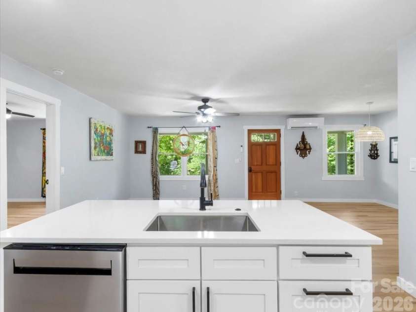 1280 Old Mine Fork Road, Burnsville, NC 28714.  MLS# CAR4400499, YatesRealty ID 13919. 