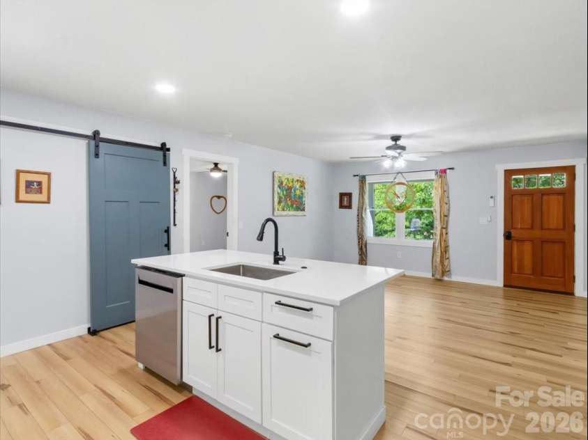 1280 Old Mine Fork Road, Burnsville, NC 28714.  MLS# CAR4400499, YatesRealty ID 13919. 