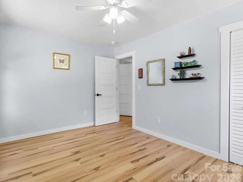 1280 Old Mine Fork Road, Burnsville, NC 28714.  MLS# CAR4400499, YatesRealty ID 13919. 