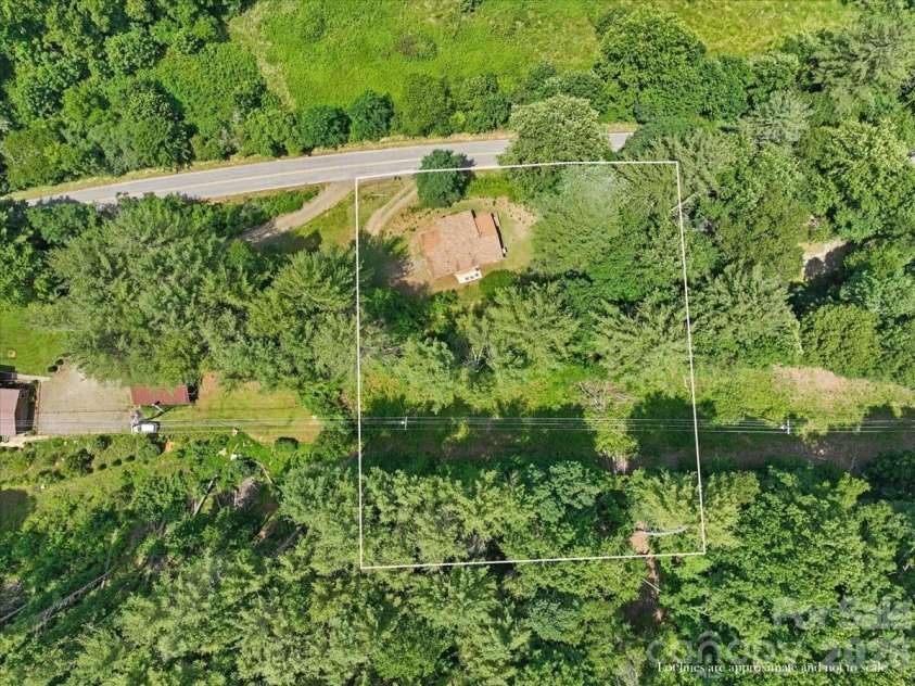1280 Old Mine Fork Road, Burnsville, NC 28714.  MLS# CAR4400499, YatesRealty ID 13919. 