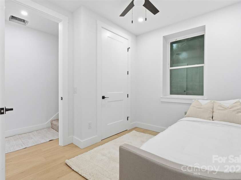 41 Richland Street, Waynesville, NC 28786.  MLS# CAR4330949, YatesRealty ID 1392. Lower Level Bedroom