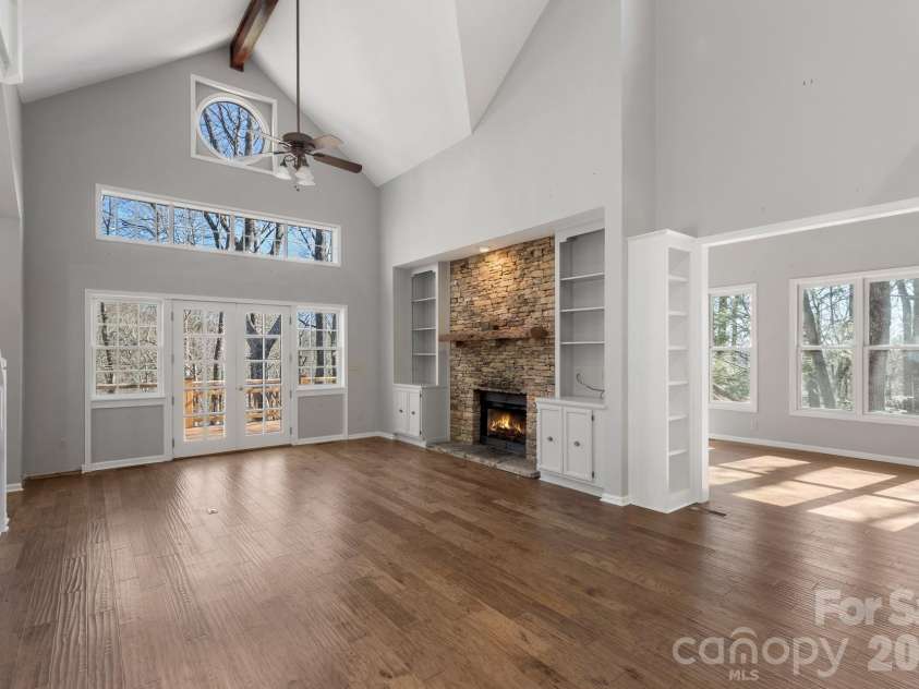 451 Crescent Trail, Highlands, NC 28741.  MLS# CAR4342214, YatesRealty ID 1392. Great Room and Entrance to Formal Dining Room