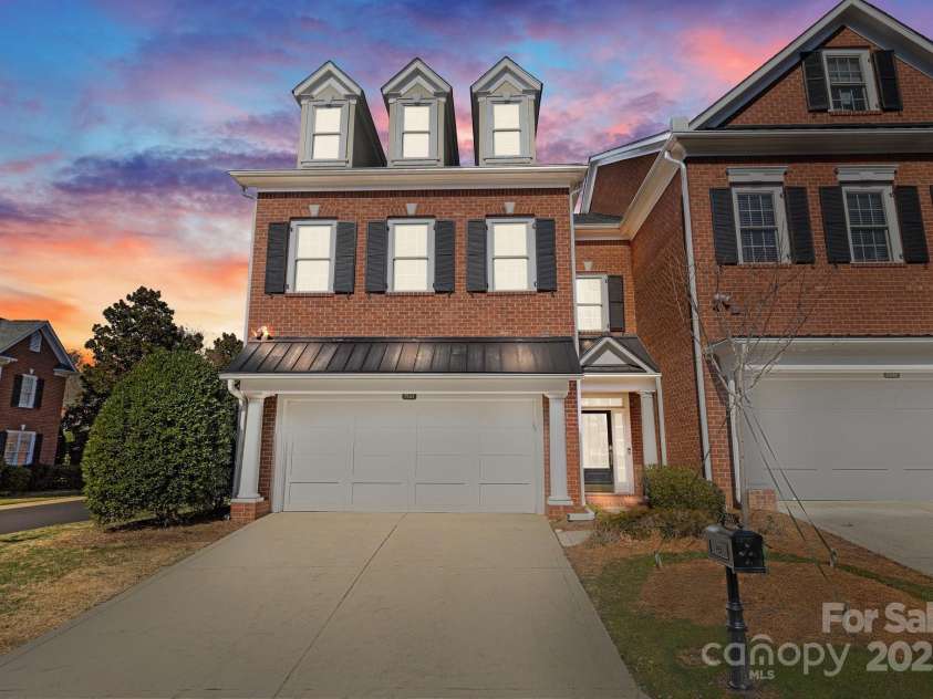 7543 Bluestar Lane, Charlotte, NC 28226.  MLS# CAR4220288, YatesRealty ID 1392. 