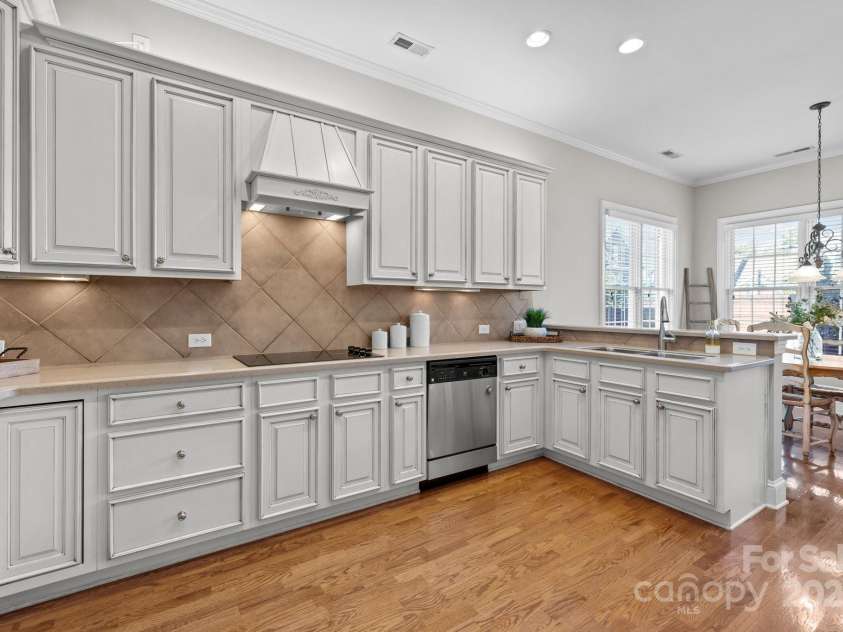 7543 Bluestar Lane, Charlotte, NC 28226.  MLS# CAR4220288, YatesRealty ID 1392. 
