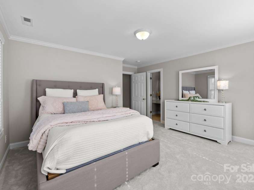 7543 Bluestar Lane, Charlotte, NC 28226.  MLS# CAR4220288, YatesRealty ID 1392. 