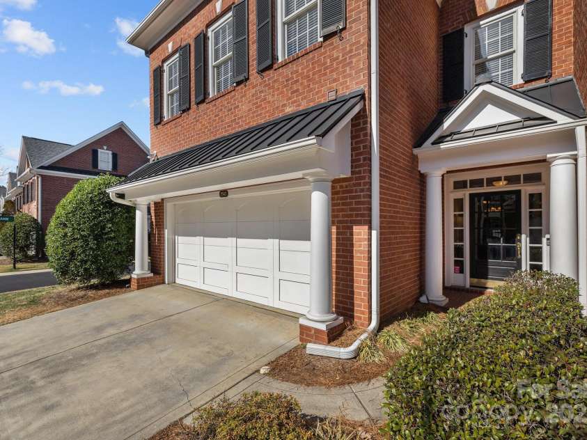 7543 Bluestar Lane, Charlotte, NC 28226.  MLS# CAR4220288, YatesRealty ID 1392. 