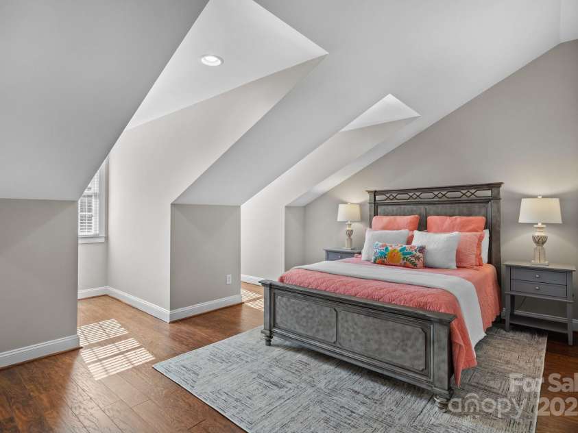 7543 Bluestar Lane, Charlotte, NC 28226.  MLS# CAR4220288, YatesRealty ID 1392. Bonus Bedroom for Guests