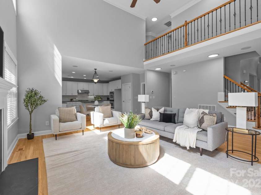 2025 Groves Edge Lane, Waxhaw, NC 28173.  MLS# CAR4252421, YatesRealty ID 13920. 