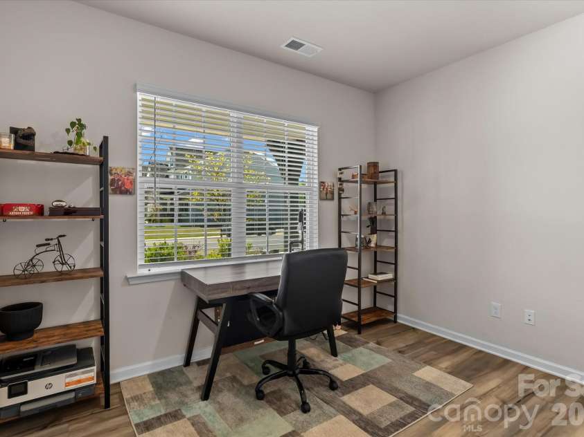 7418 Echoing Hills Lane, Maiden, NC 28650.  MLS# CAR4358431, YatesRealty ID 13923. 