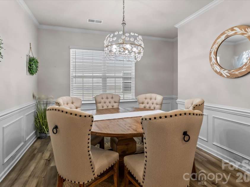 7418 Echoing Hills Lane, Maiden, NC 28650.  MLS# CAR4358431, YatesRealty ID 13923. 