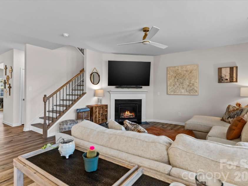 7418 Echoing Hills Lane, Maiden, NC 28650.  MLS# CAR4358431, YatesRealty ID 13923. 