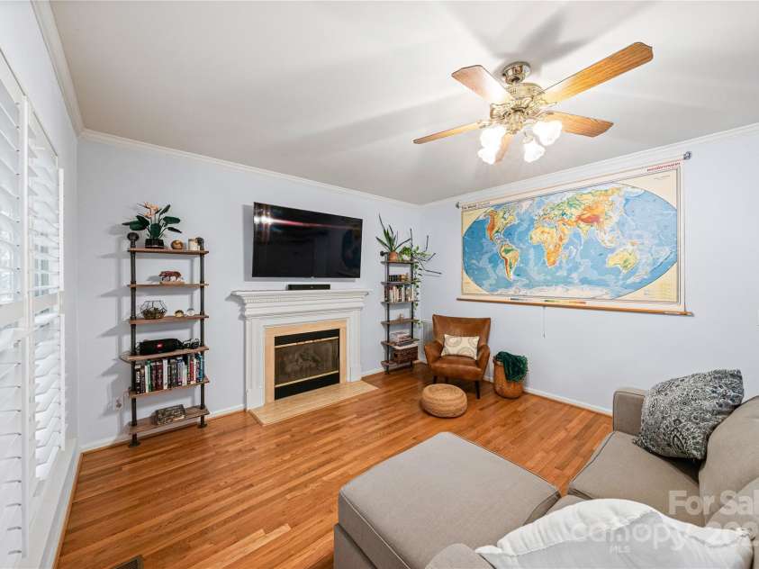 10434 Blackstock Road, Huntersville, NC 28078.  MLS# CAR4257029, YatesRealty ID 13924. Living room / fireplace