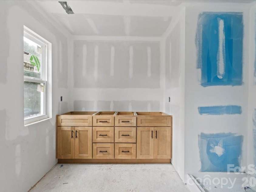 213 Knot Street, Shelby, NC 28150.  MLS# CAR4352838, YatesRealty ID 13924. Primary bathroom: Under-Construction